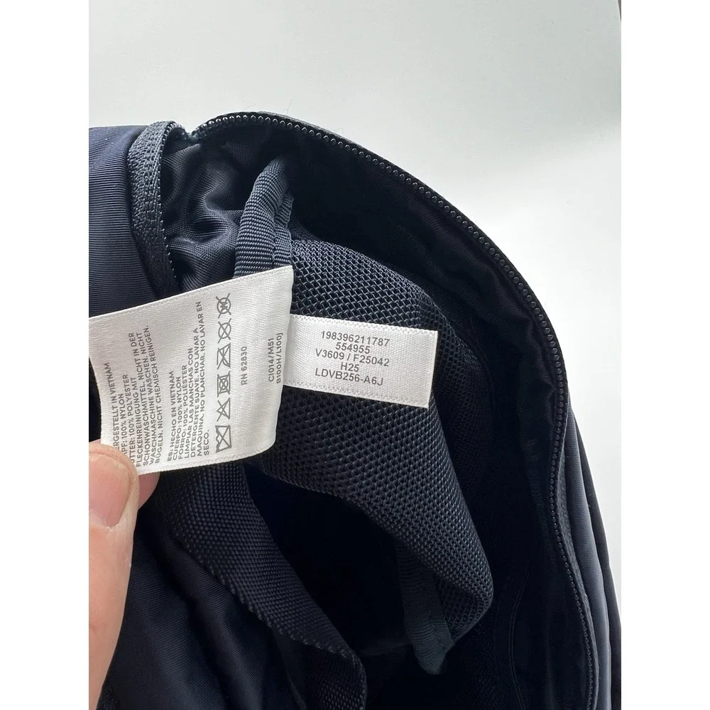 Lands' End Navy Toiletry Travel Bag Organizer Cosmetic Case Nylon